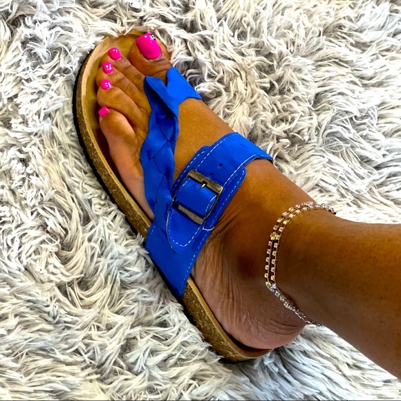 Crock Sandals - Picture 4 of 5